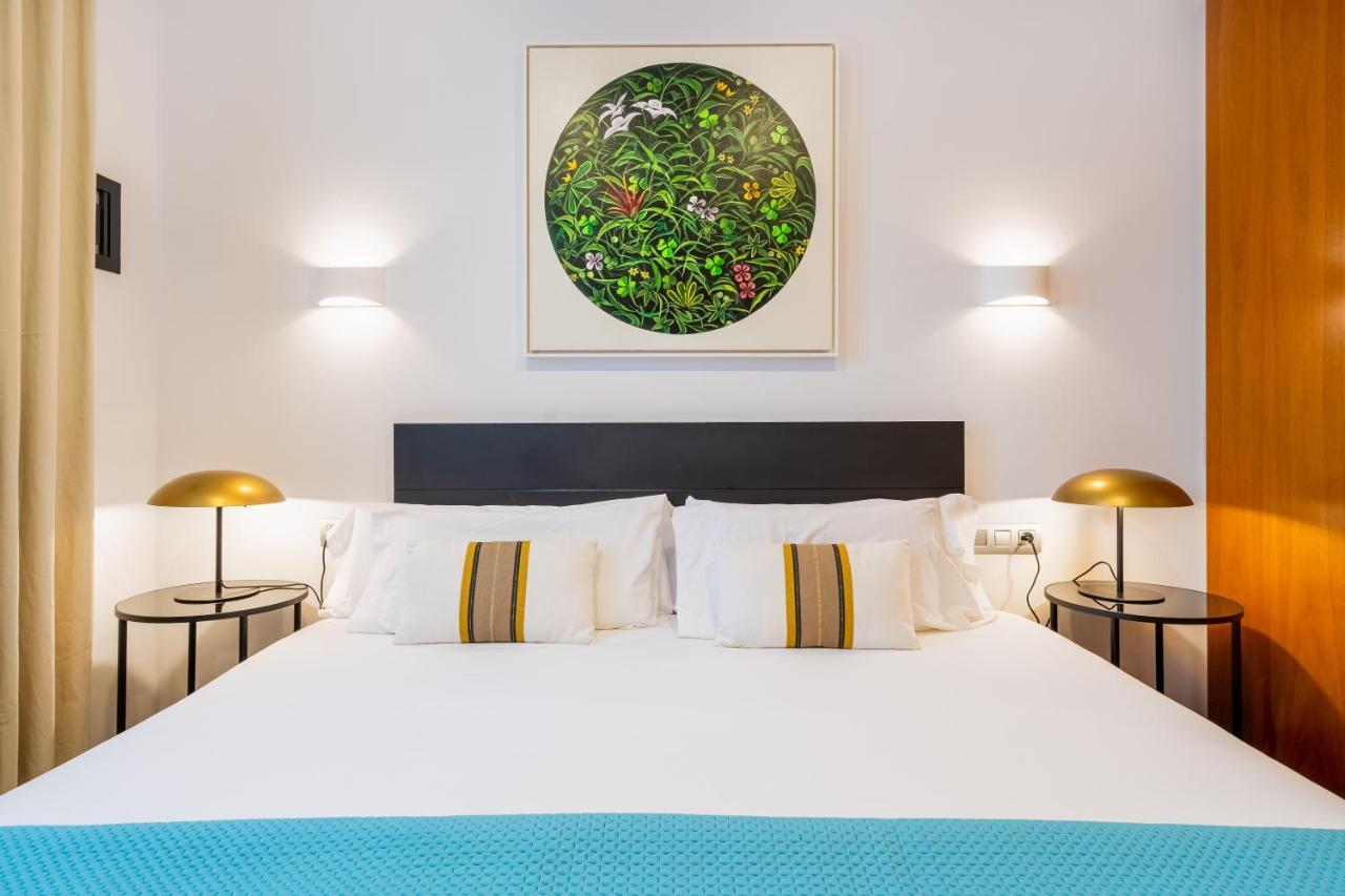 Lodging Apartments City Center-Eixample Барселона Екстериор снимка